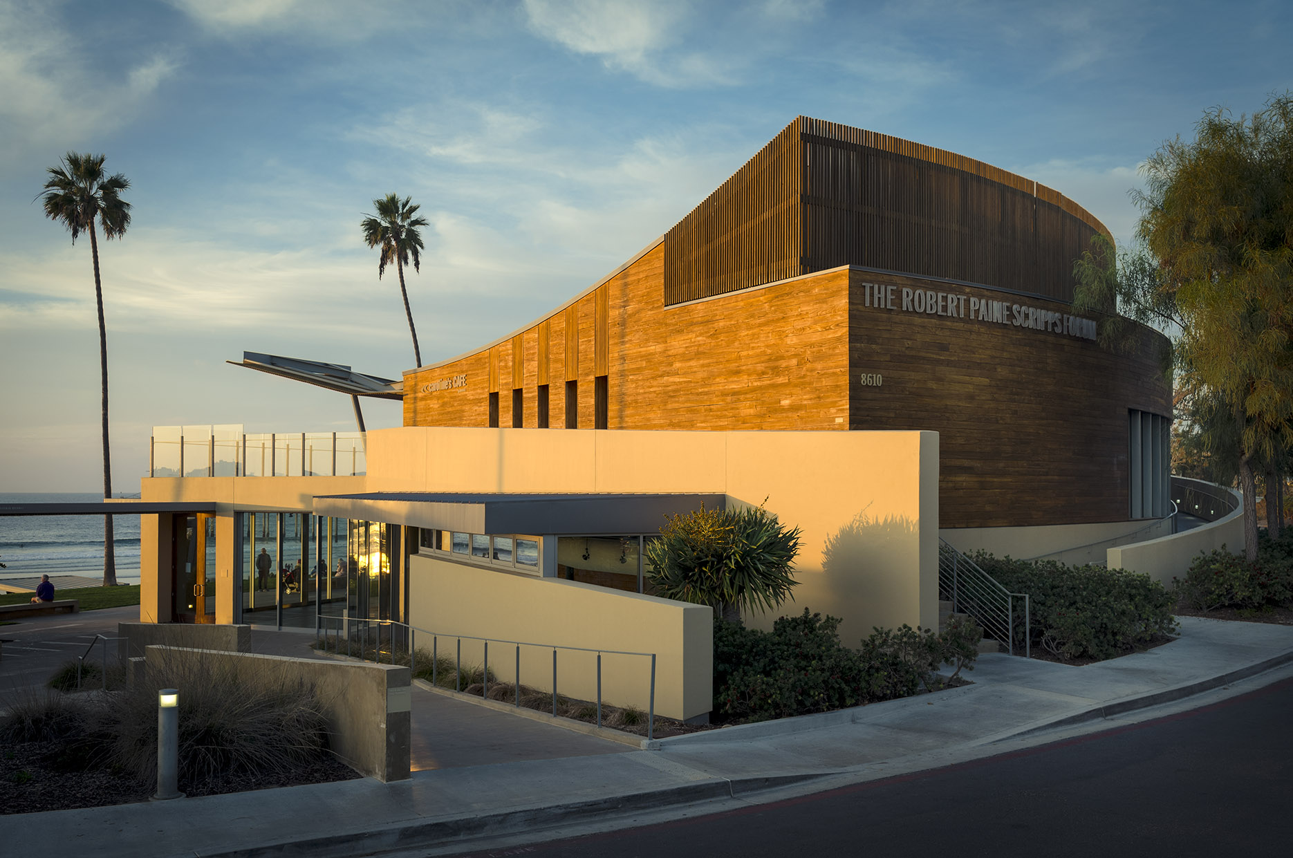 jeff-green-scripps-exterior-2